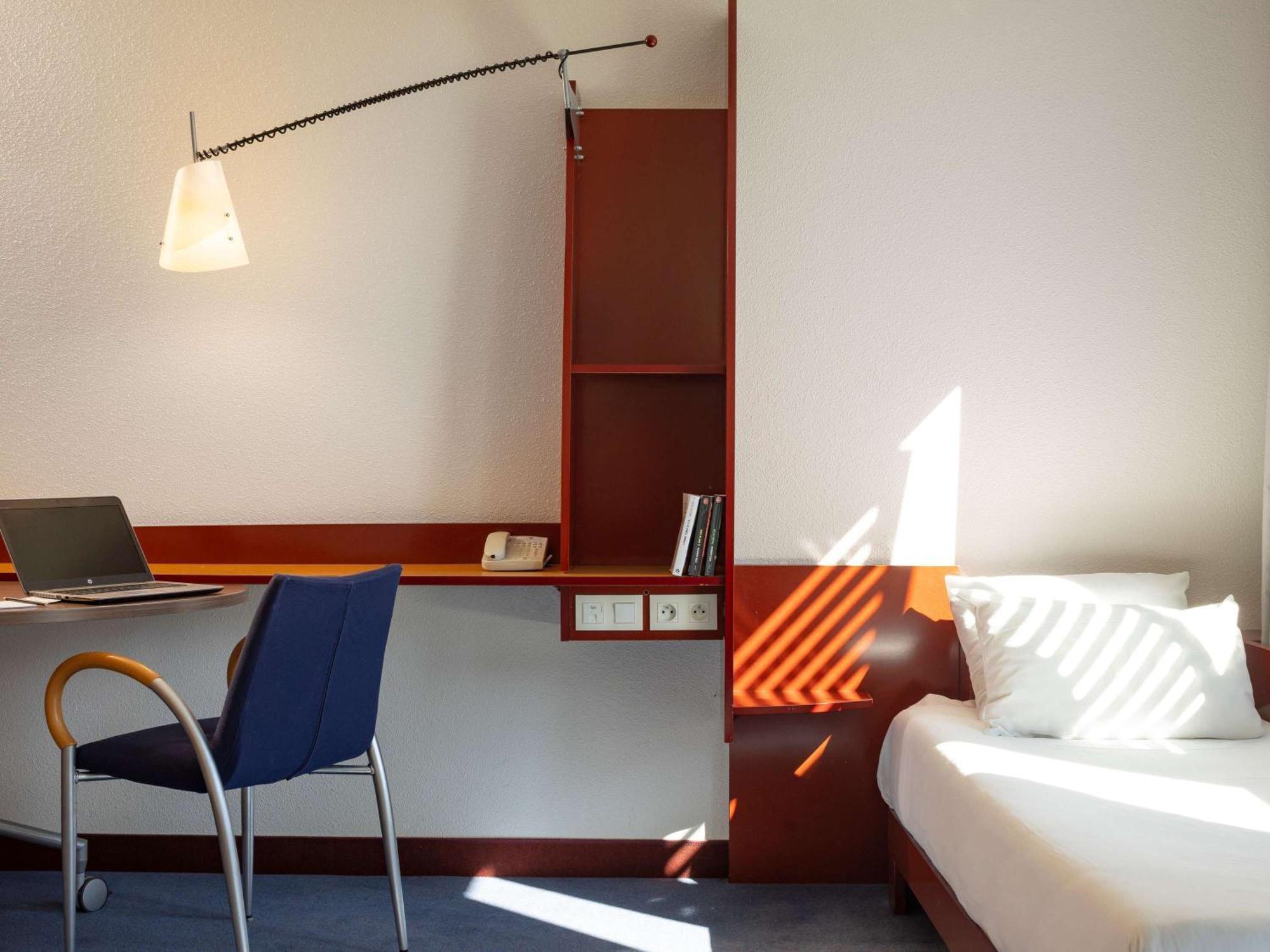 Novotel Suites Marseille Centre Euromed Esterno foto
